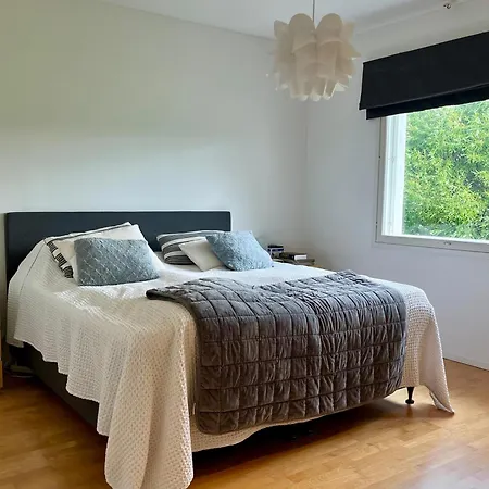 Four Bedroom Arctic Harmony Apartman *